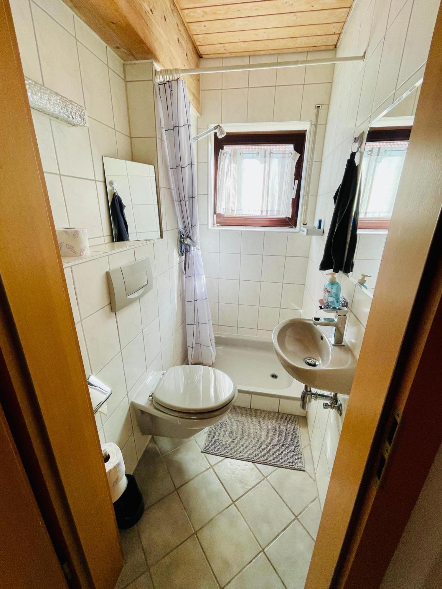 Kleine Ein Zimmer Wohnung Mit Gartenanlage Залем Экстерьер фото