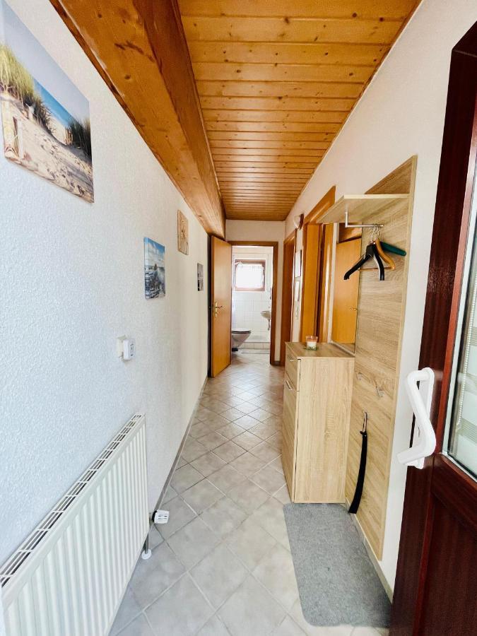 Kleine Ein Zimmer Wohnung Mit Gartenanlage Залем Экстерьер фото
